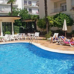  Hotel Mireia